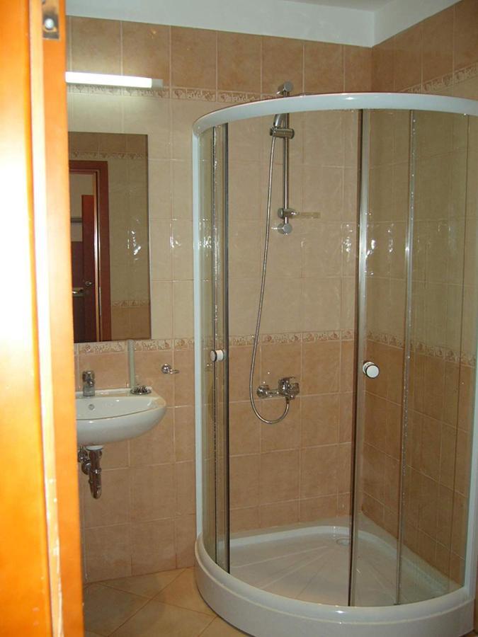 Hotel Veleka Chernomorets Exterior foto